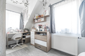 Prodej domu 213 m², Zeleneč