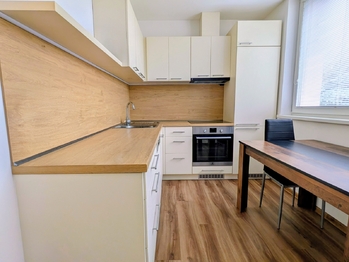 Prodej bytu 2+1 v osobním vlastnictví 57 m², Větrný Jeníkov
