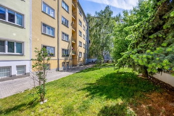 Prodej bytu 2+1 v osobním vlastnictví 71 m², Praha 3 - Žižkov