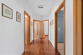 Pronájem domu 150 m², Slaný