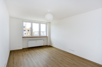 ložnice - Pronájem bytu 2+1 v osobním vlastnictví 56 m², Praha 4 - Podolí