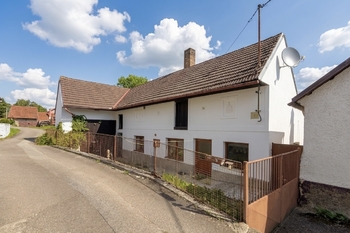 Prodej domu 144 m², Střelské Hoštice