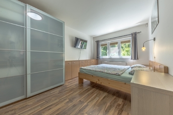 Ložnice - Prodej bytu 2+kk v osobním vlastnictví 63 m², Praha 4 - Modřany