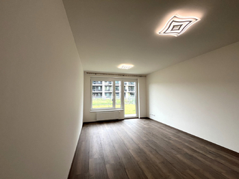 Pronájem bytu 2+kk v osobním vlastnictví 56 m², Praha 9 - Vysočany