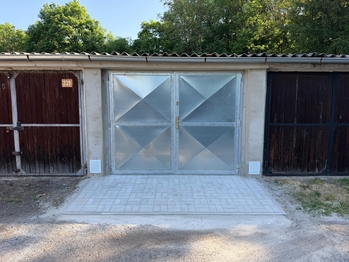 Pronájem garáže 18 m², Slaný
