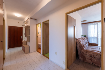Prodej bytu 3+1 v družstevním vlastnictví 81 m², Kokory