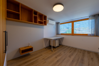 Dětský pokoj první patro - Prodej bytu 4+kk v osobním vlastnictví 113 m², Praha 9 - Vysočany