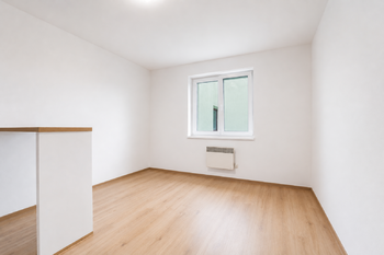 Obývací pokoj - Pronájem bytu 2+kk v osobním vlastnictví 47 m², Rudná
