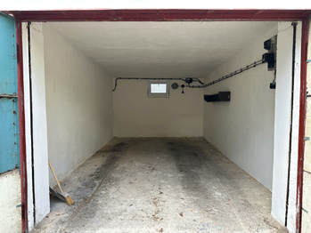Prodej garáže 23 m², Tachov