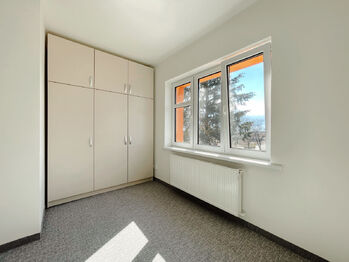 Pronájem bytu 3+1 v osobním vlastnictví 100 m², Lety