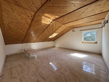 větší pokoj - Pronájem bytu - pokoje v osobním vlastnictví 157 m², Světice