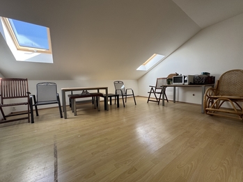 Pronájem bytu - pokoje v osobním vlastnictví 157 m², Světice