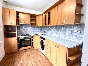 Pronájem bytu 2+1 v osobním vlastnictví 51 m², Adamov
