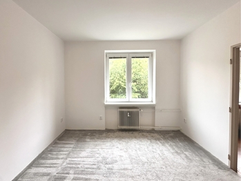 Pronájem bytu 2+1 v osobním vlastnictví 51 m², Adamov
