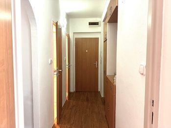 Pronájem bytu 2+1 v osobním vlastnictví 51 m², Adamov