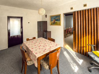 Prodej domu 178 m², Ločenice