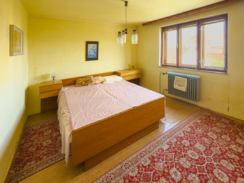 Prodej domu 178 m², Ločenice