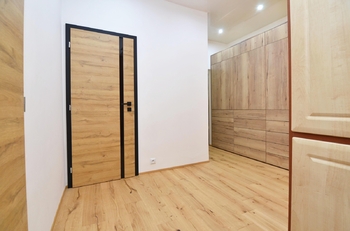 Pronájem bytu 2+1 v osobním vlastnictví 65 m², Praha 2 - Nové Město