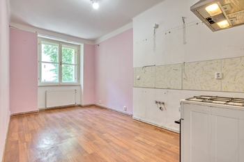 Pokoj s kuch. koutem - Prodej bytu 3+kk v osobním vlastnictví 61 m², Praha 3 - Žižkov