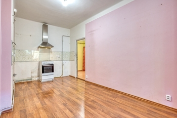 Pokoj s kuch. koutem - Prodej bytu 3+kk v osobním vlastnictví 61 m², Praha 3 - Žižkov