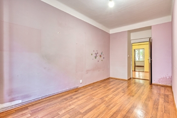Ložnice - Prodej bytu 3+kk v osobním vlastnictví 61 m², Praha 3 - Žižkov