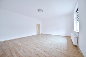 Pronájem bytu 1+1 v osobním vlastnictví 57 m², Aš