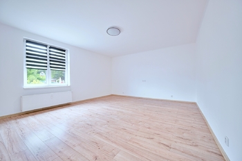 Pronájem bytu 1+1 v osobním vlastnictví 57 m², Aš