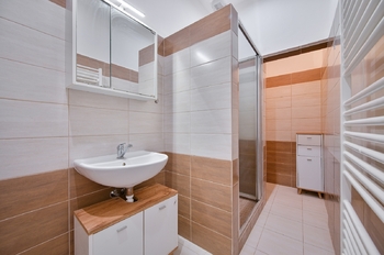 Pronájem bytu 1+1 v osobním vlastnictví 57 m², Aš