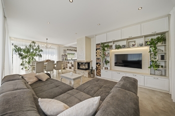 Prodej domu 176 m², Kupařovice