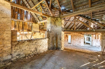 Prodej domu 390 m², Bernartice