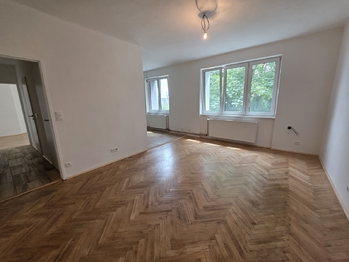 Pronájem bytu 2+kk v družstevním vlastnictví 50 m², Krupka
