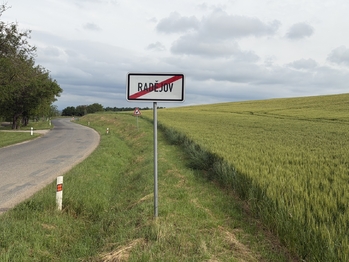 Prodej pozemku 938 m², Radějov