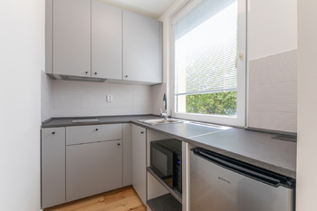 Pronájem bytu 1+kk v osobním vlastnictví 28 m², Praha 4 - Háje