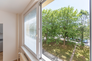 Pronájem bytu 1+kk v osobním vlastnictví 28 m², Praha 4 - Háje