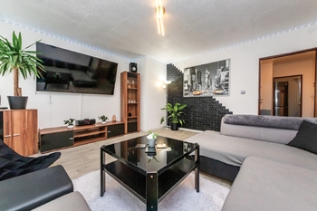 Prodej bytu 3+1 v osobním vlastnictví 62 m², Červený Újezd