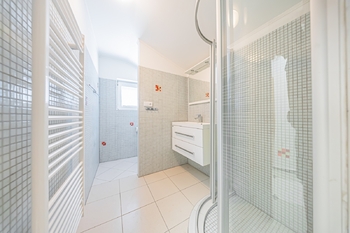 Prodej nájemního domu 301 m², Kladno
