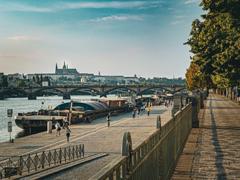 Náplavka - Pronájem bytu 1+kk v osobním vlastnictví 26 m², Praha 2 - Nové Město