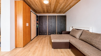Prodej zemědělského objektu 388 m², Rokytá