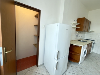 Prodej bytu 1+1 v osobním vlastnictví 46 m², Praha 7 - Holešovice