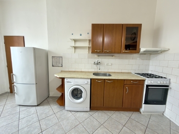 Prodej bytu 1+1 v osobním vlastnictví 46 m², Praha 7 - Holešovice