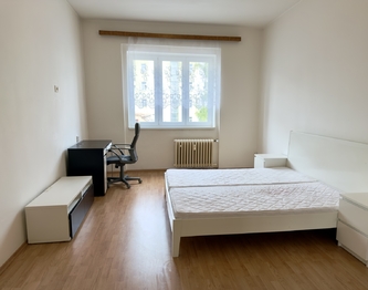 Prodej bytu 1+1 v osobním vlastnictví 46 m², Praha 7 - Holešovice