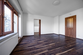 Pokoj - Prodej domu 210 m², Praha 9 - Běchovice