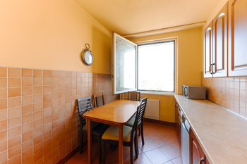 Prodej bytu 3+1 v osobním vlastnictví 70 m², Praha 4 - Chodov