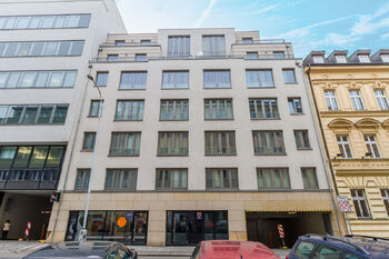Pronájem bytu 5+kk v osobním vlastnictví 167 m², Praha 5 - Smíchov