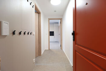 Chodba - Pronájem bytu 2+kk v osobním vlastnictví 40 m², Praha 5 - Košíře