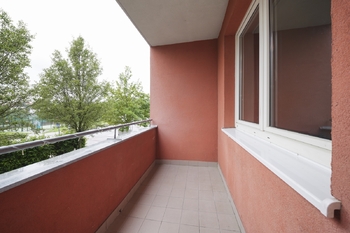 lodžie foto 1 - Prodej bytu 2+kk v osobním vlastnictví 51 m², Brno