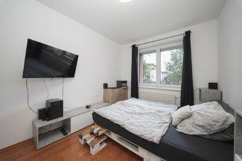 ložnice foto 2 - Prodej bytu 2+kk v osobním vlastnictví 51 m², Brno