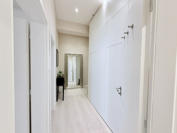 Pronájem bytu 2+kk v osobním vlastnictví 45 m², Praha 4 - Nusle