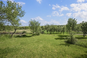 Prodej pozemku 1027 m², Dražůvky
