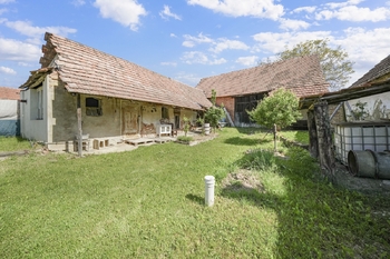 Prodej pozemku 1027 m², Dražůvky